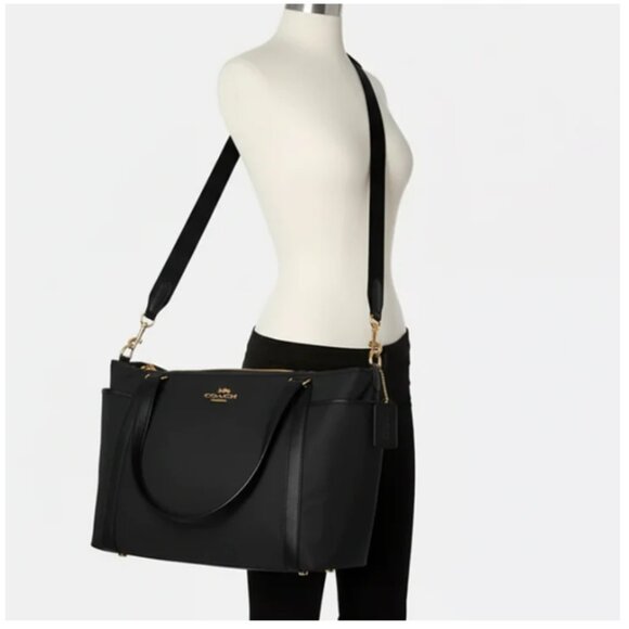 Coach C4072 Black Nylon Leather Baby Diaper Bag Tote w/ Changing Pad Crossbody - Picture 6 of 16